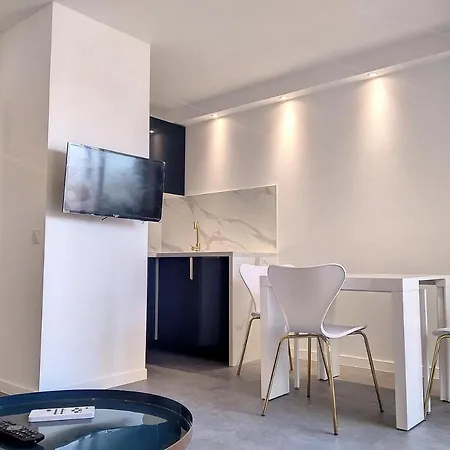 아파트 Graziella 411 *